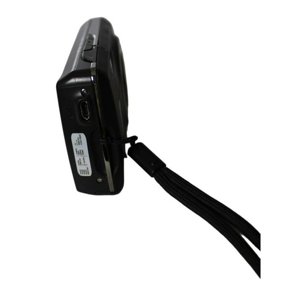 Kodak 14 Megapixels Pocket Size Camera w/AF - Picture 6 of 7